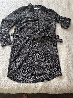 New York & Company Black and White Printed Shirt Dress
